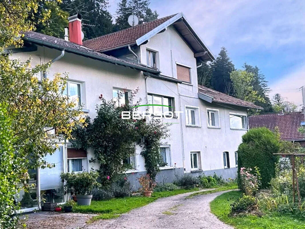 Appartement à LES FINS