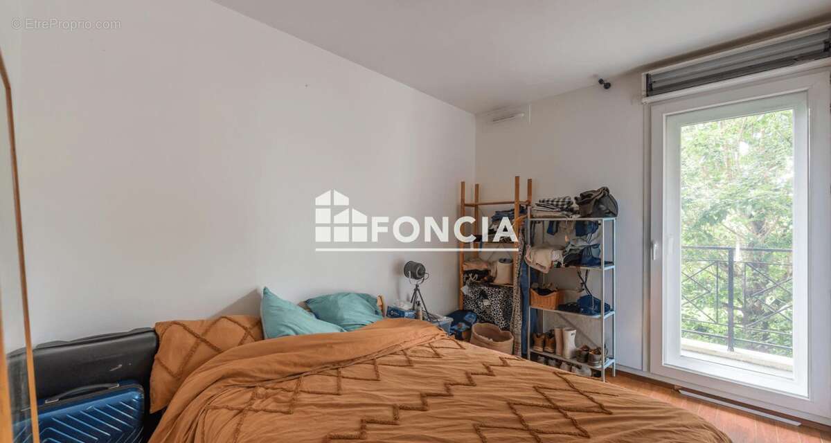 Appartement T3 de 57 m² avec terrasse de 20 m², balcon et parking – Noisy-le-Grand - photo 8
