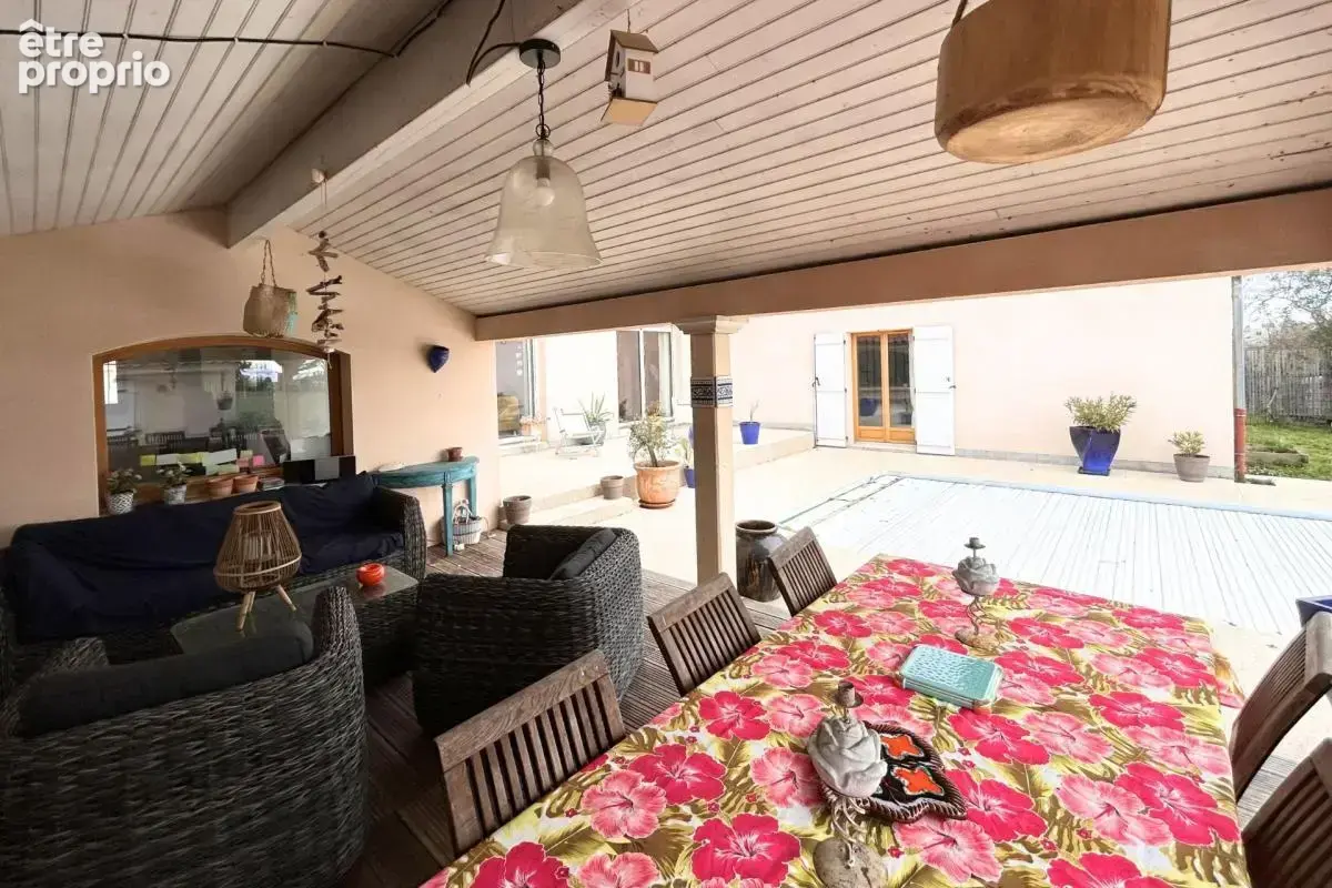 69290 grezieu la varenne - maison à vendre 5 pièces  - plain pied - piscine - gargae -calme - sans vis a vis - photo 6
