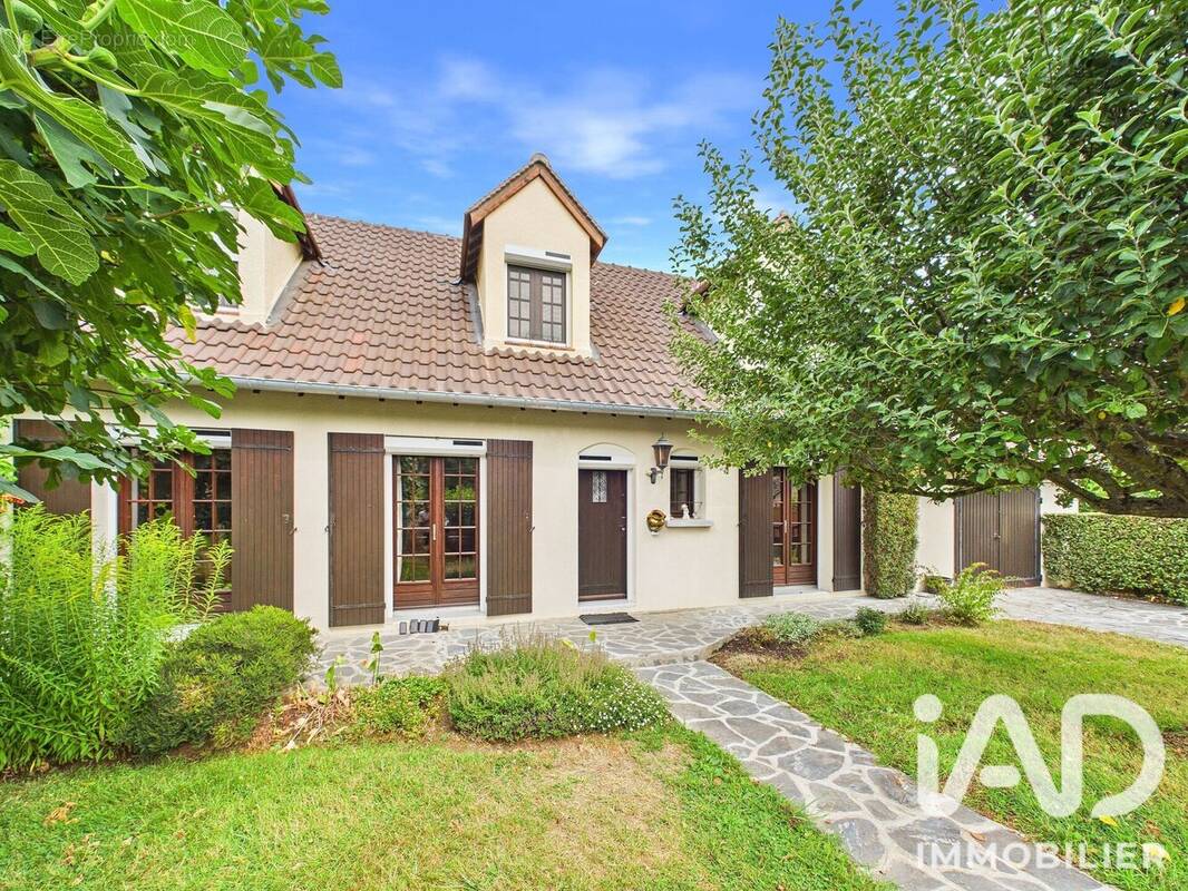 Photo 1 - Maison à LIVRY-SUR-SEINE