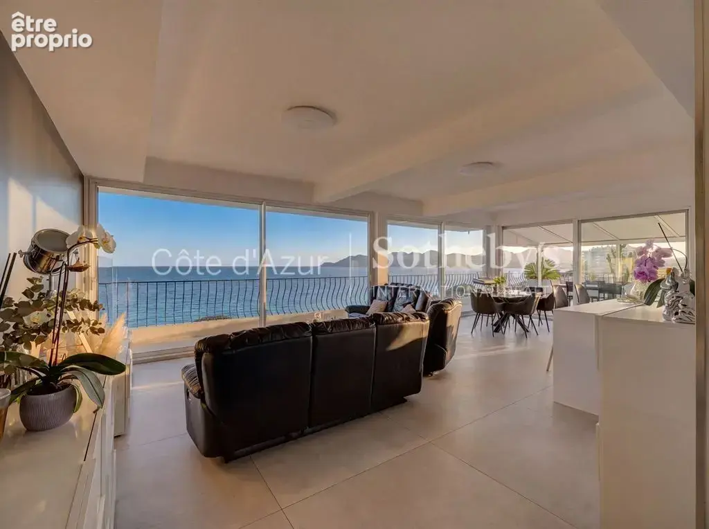 Penthouse avec terrasse de 206 m² et vue mer panoramique à Cannes Croix des Gardes - photo 11