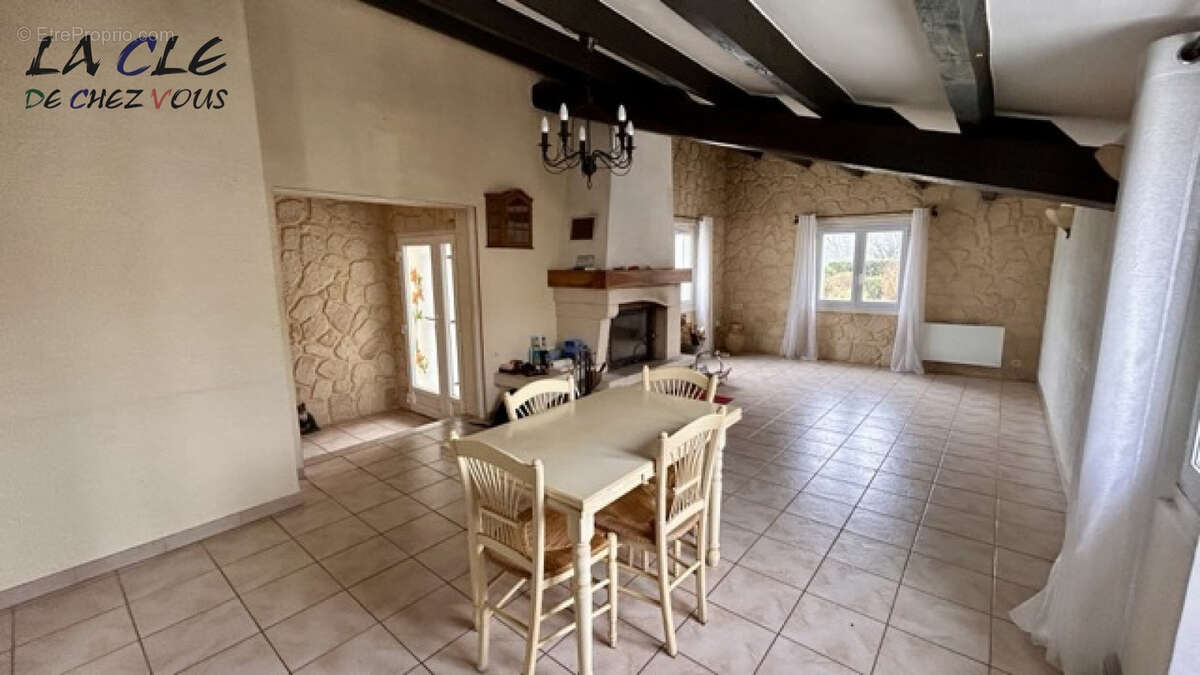 Maison à BENET