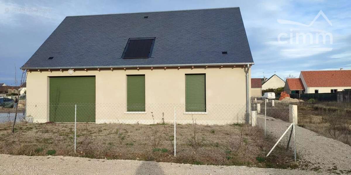 Maison à MONTLIVAULT