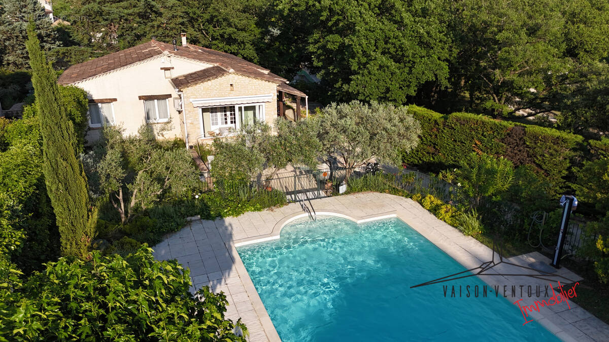 Maison à VAISON-LA-ROMAINE