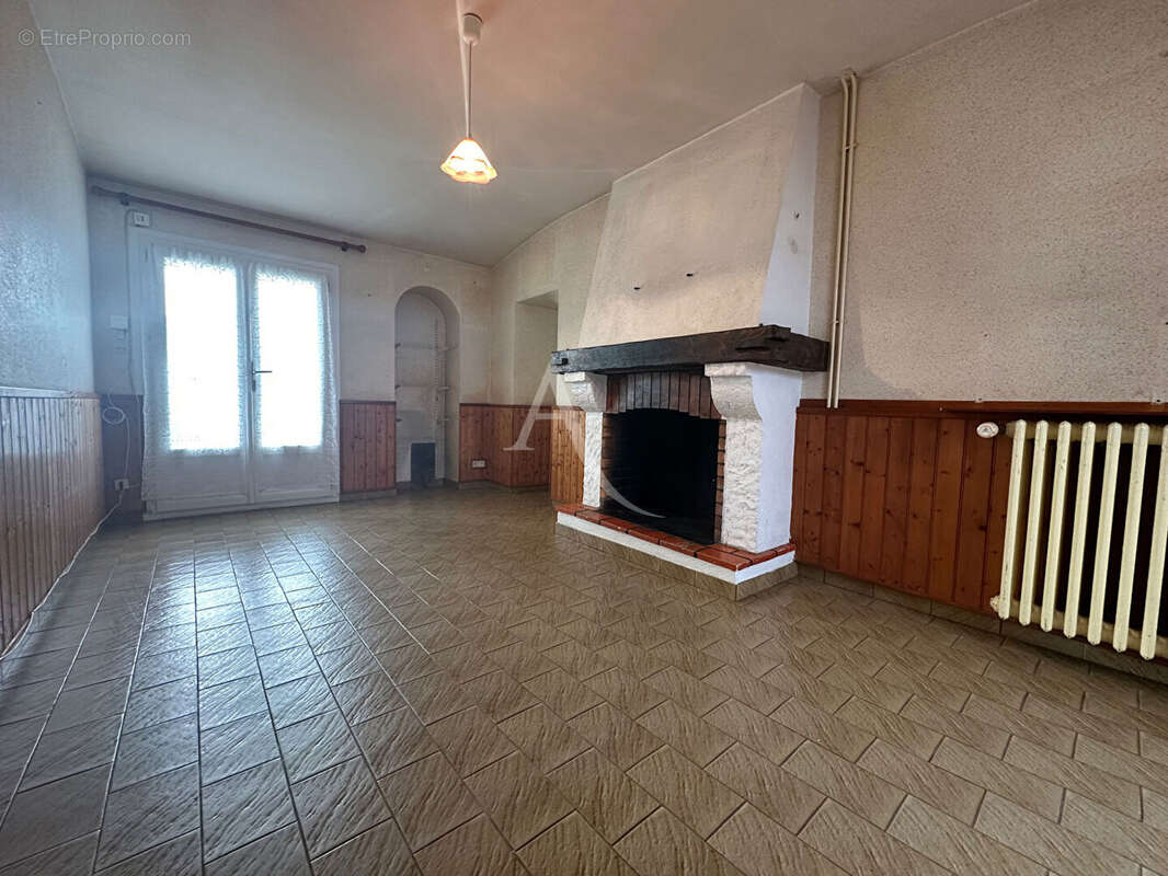 Maison à LE FENOUILLER