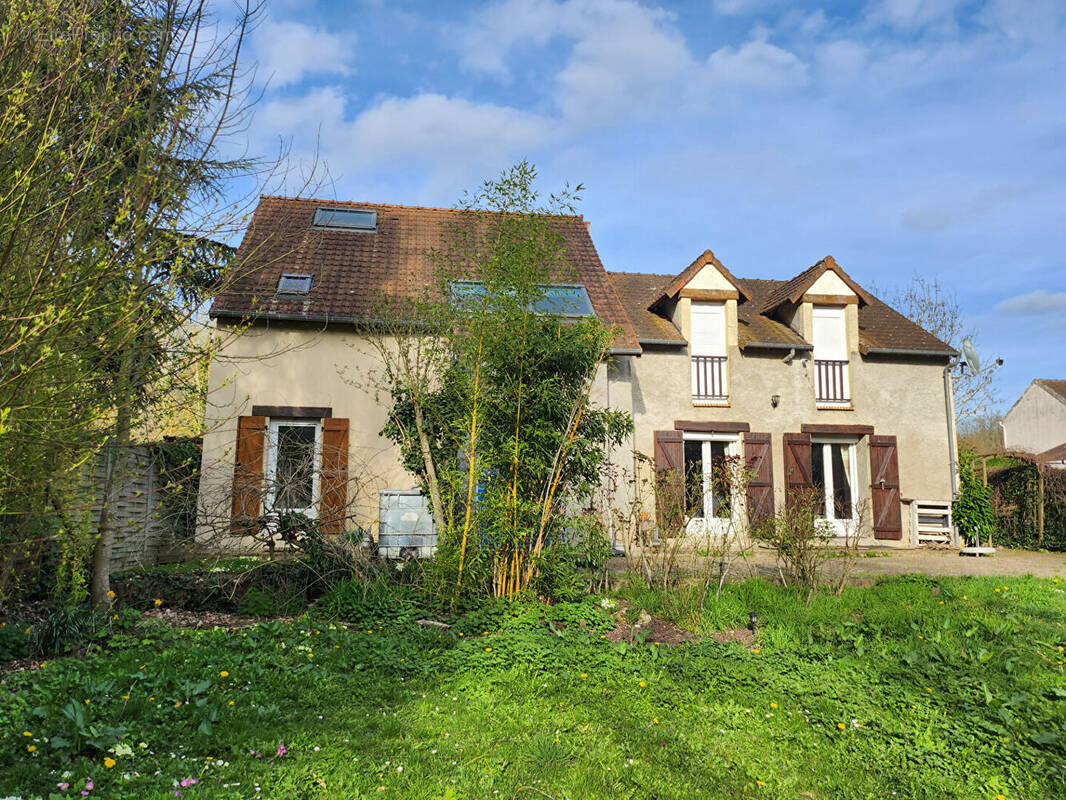 Maison à GALLARDON