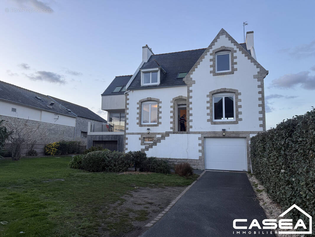 Maison à PENMARCH