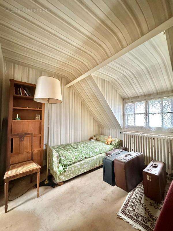 Maison à LOUVILLIERS-EN-DROUAIS