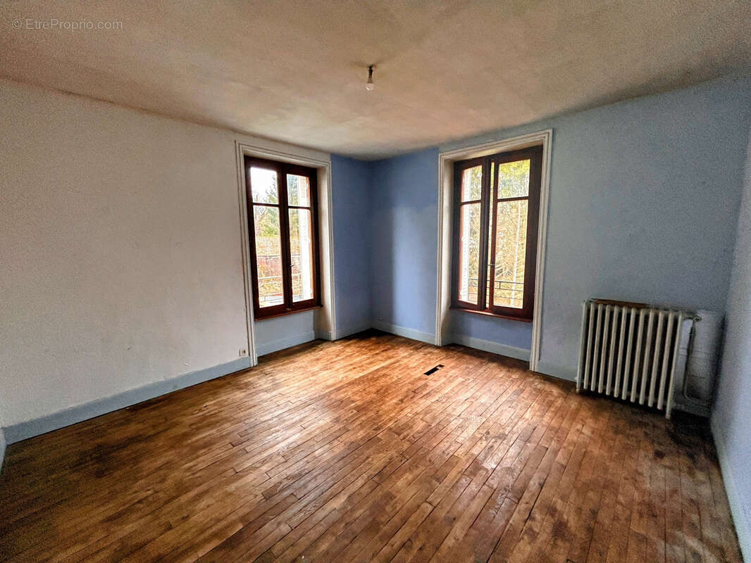 Maison à USSEL