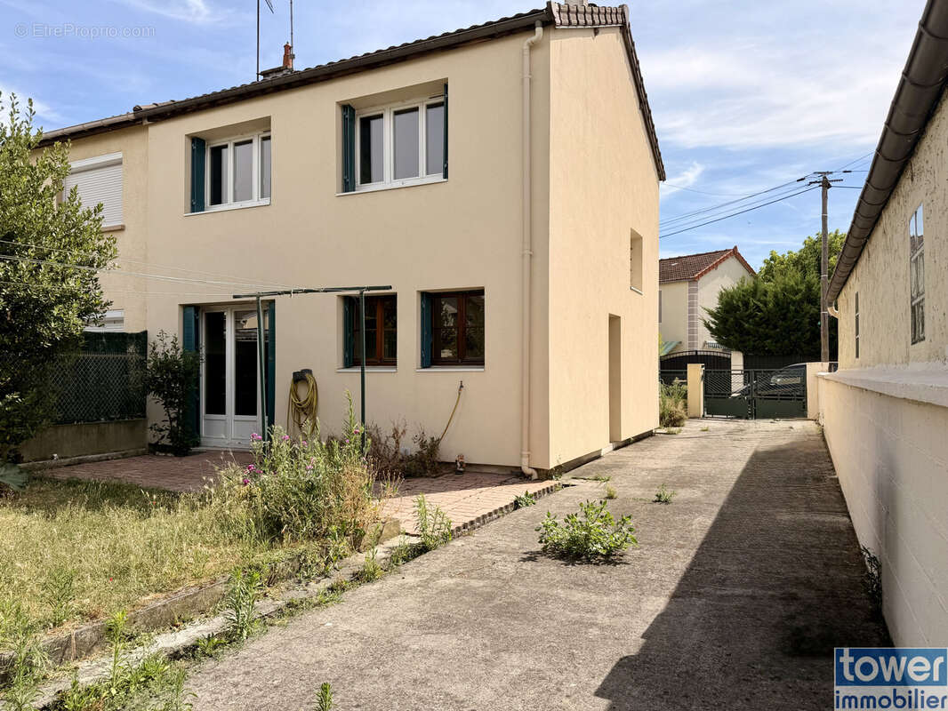 Maison à DRANCY
