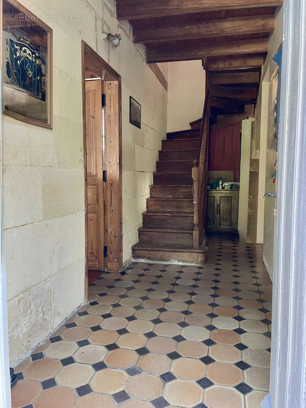 Maison à SAINT-SAVINIEN