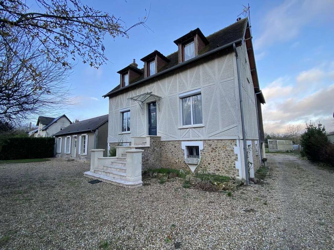 Maison à VERNEUIL-SUR-AVRE