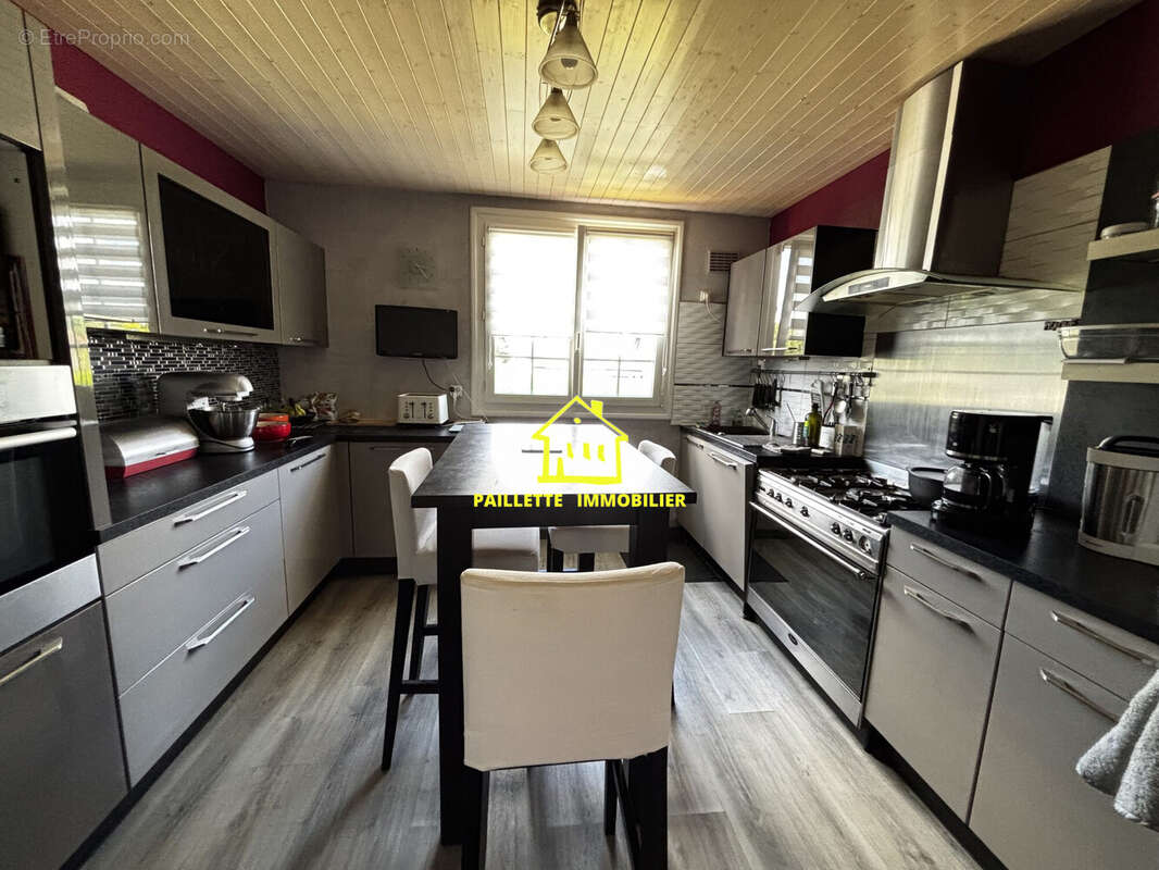 Maison 121 m² à Gainneville  - photo 4