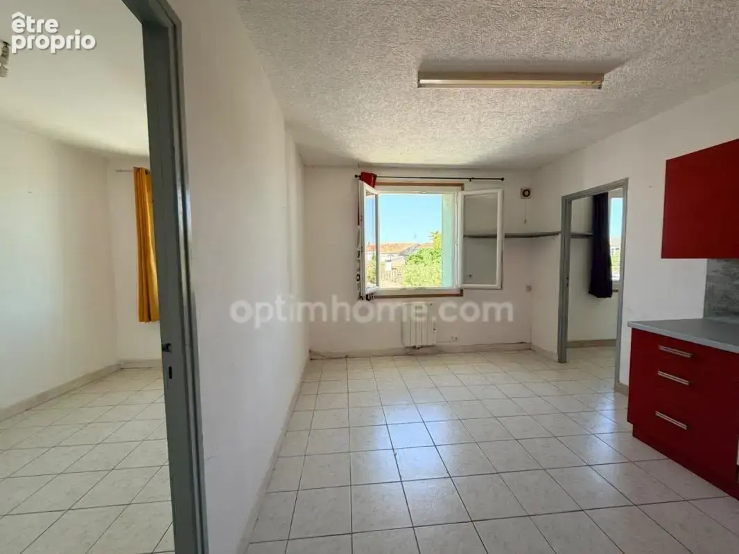 Appartement 3 pièces – Le charme du tout à pied au cœur du village  RARE – EMPLACEMENT EXCEPTIONNEL – TOUT À PIED – CALME ABSOLU - photo 8