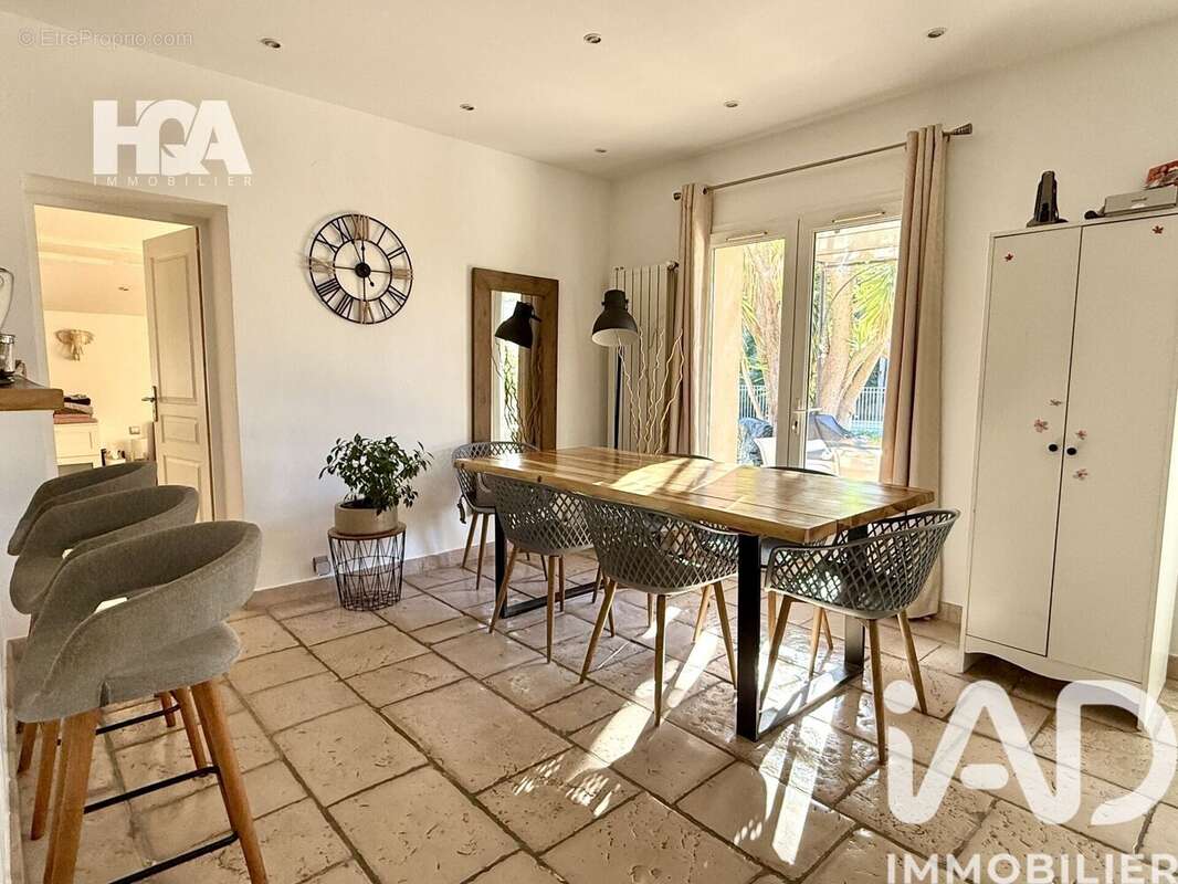 Photo 3 - Maison à TOULON