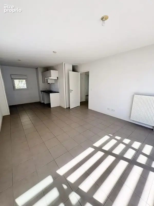 Appartement 3 pièces avec vue sur la forêt à Cenon - photo 3