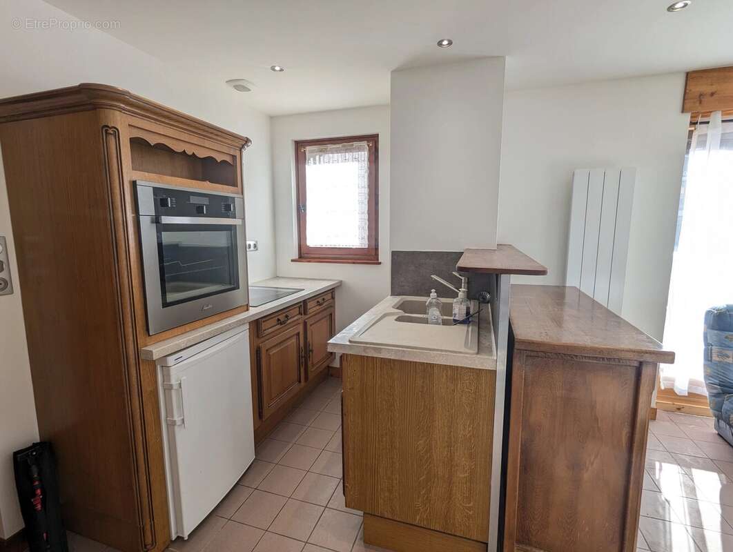 Appartement à MORILLON