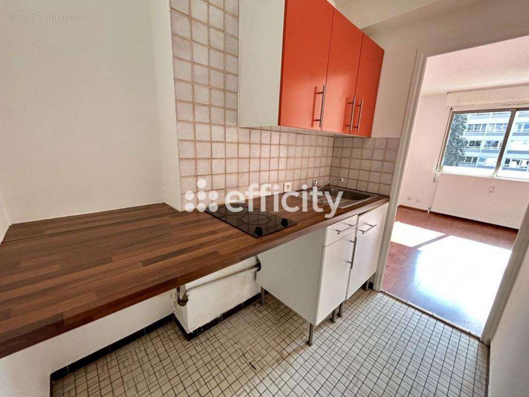 Appartement à LYON-6E