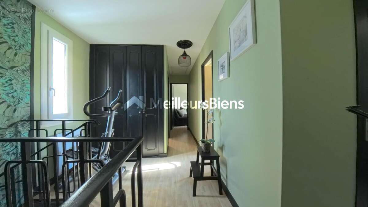 Savigny-le-Temple maison 105 m² 3 chambres(+1 aménageable dans le séjour en L), jardin, balcon, climatisation et grand garage - photo 6