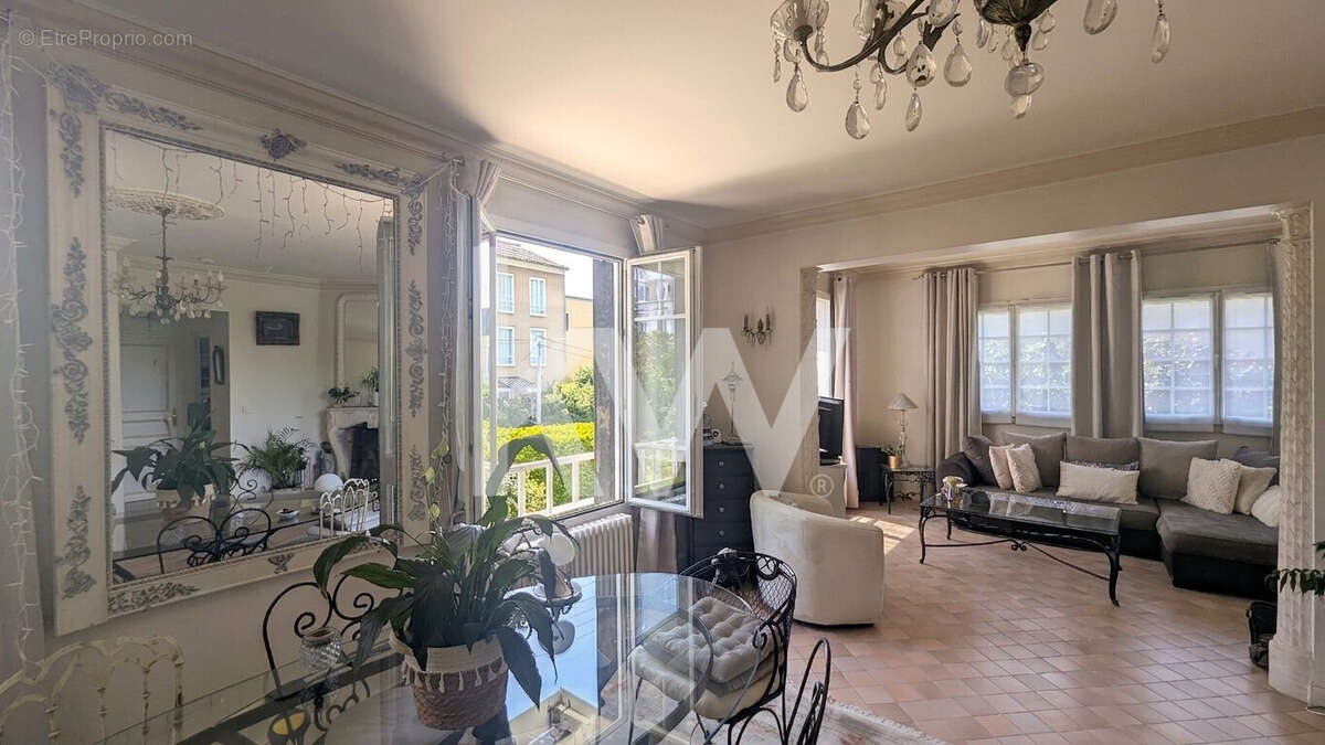 Maison 179 m² à Montmorency  - photo 6