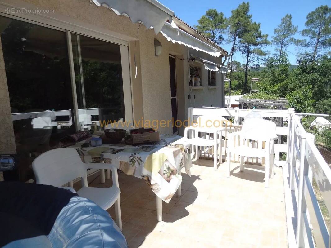 Maison à MOLIERES-SUR-CEZE