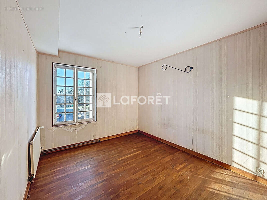 Maison Messei 9 pièces 213 m² - photo 12