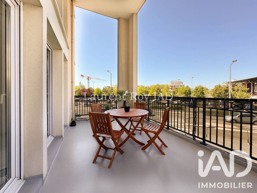 Photo 1 - Appartement à SAINT-OUEN-L'AUMONE
