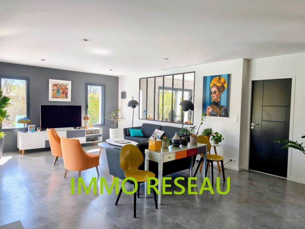 Maison à LE FENOUILLER