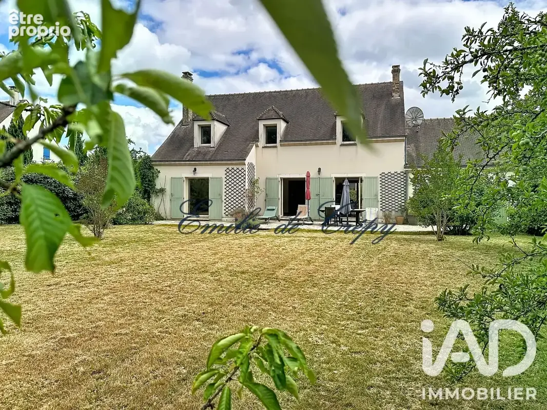 Photo 1 - Maison à LA CELLE-LES-BORDES