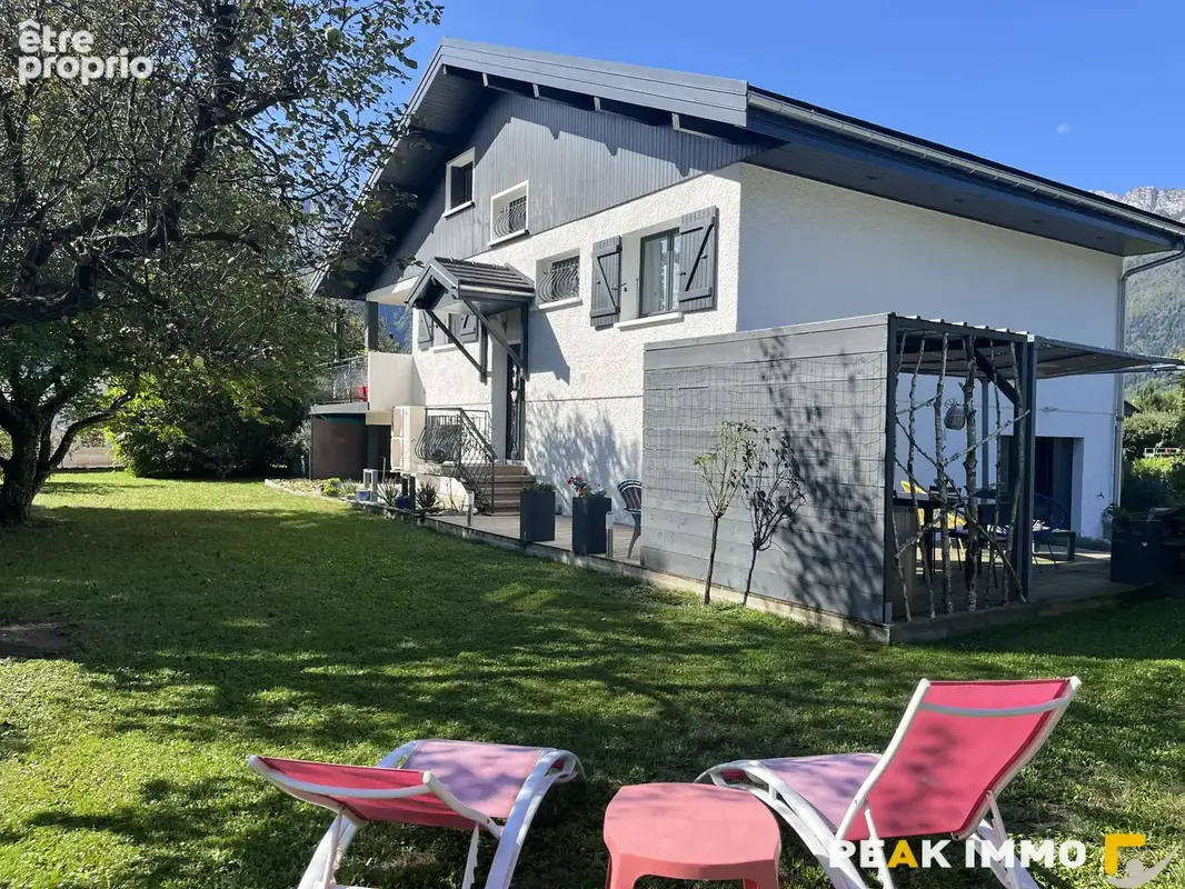 Photo Maison à Doussard au prix de 852 000€