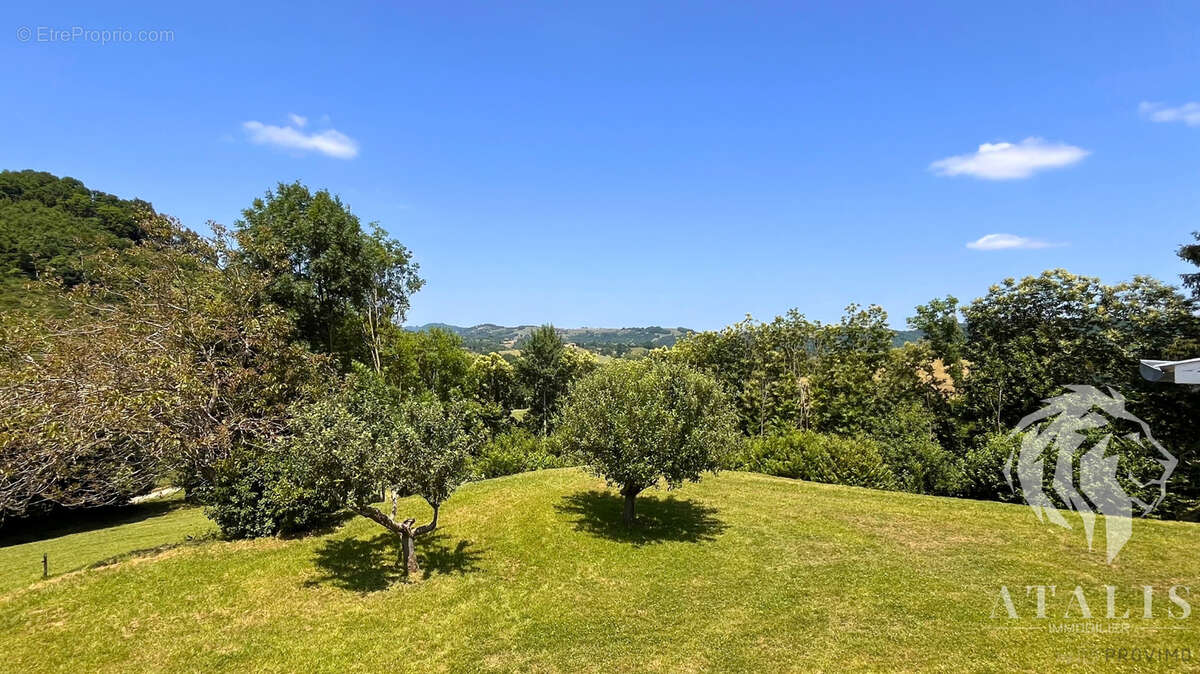 Maison à SAINT-VERAND