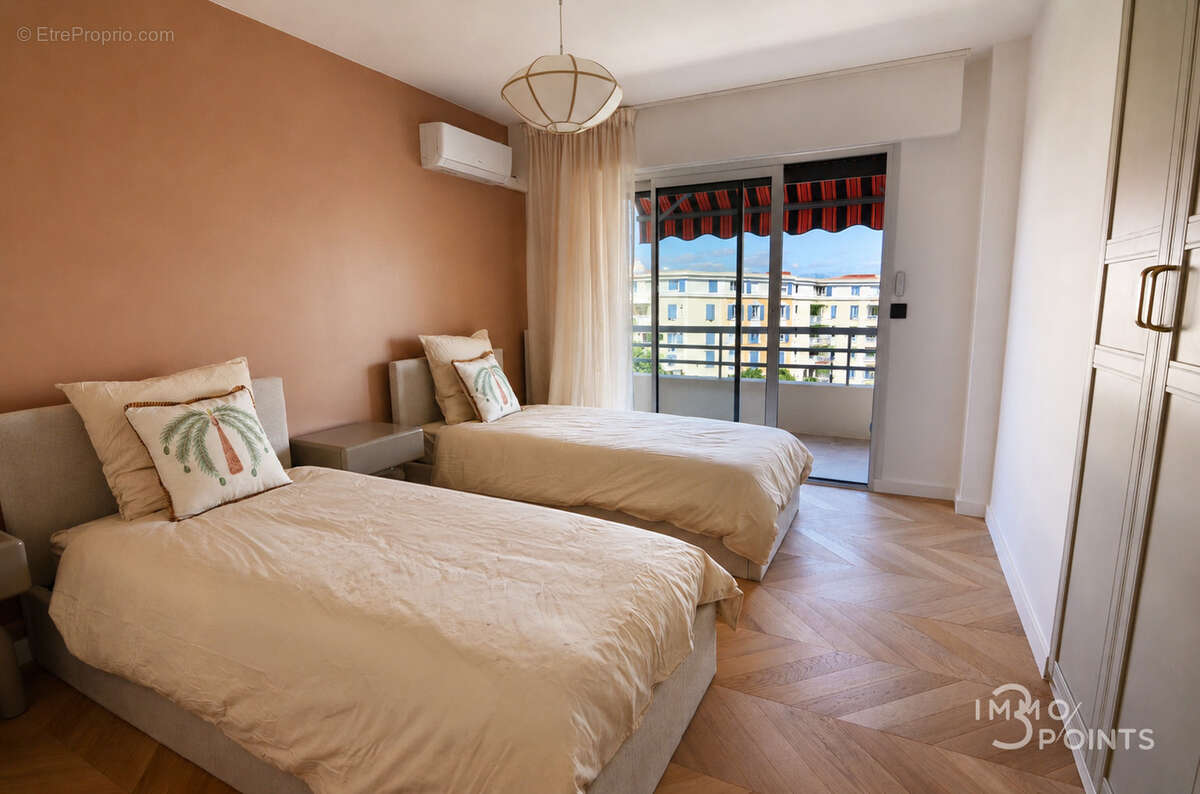 Appartement à CAGNES-SUR-MER