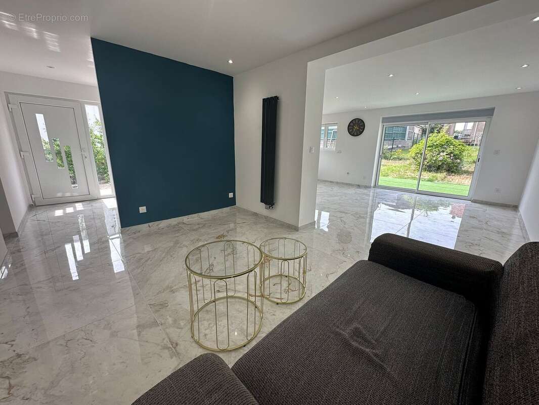 Maison à MONT-SAINT-MARTIN