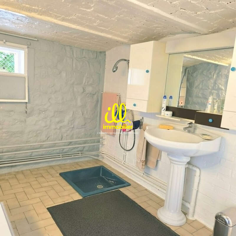 Maison 93 m² à Charleville-Mezieres  - photo 6