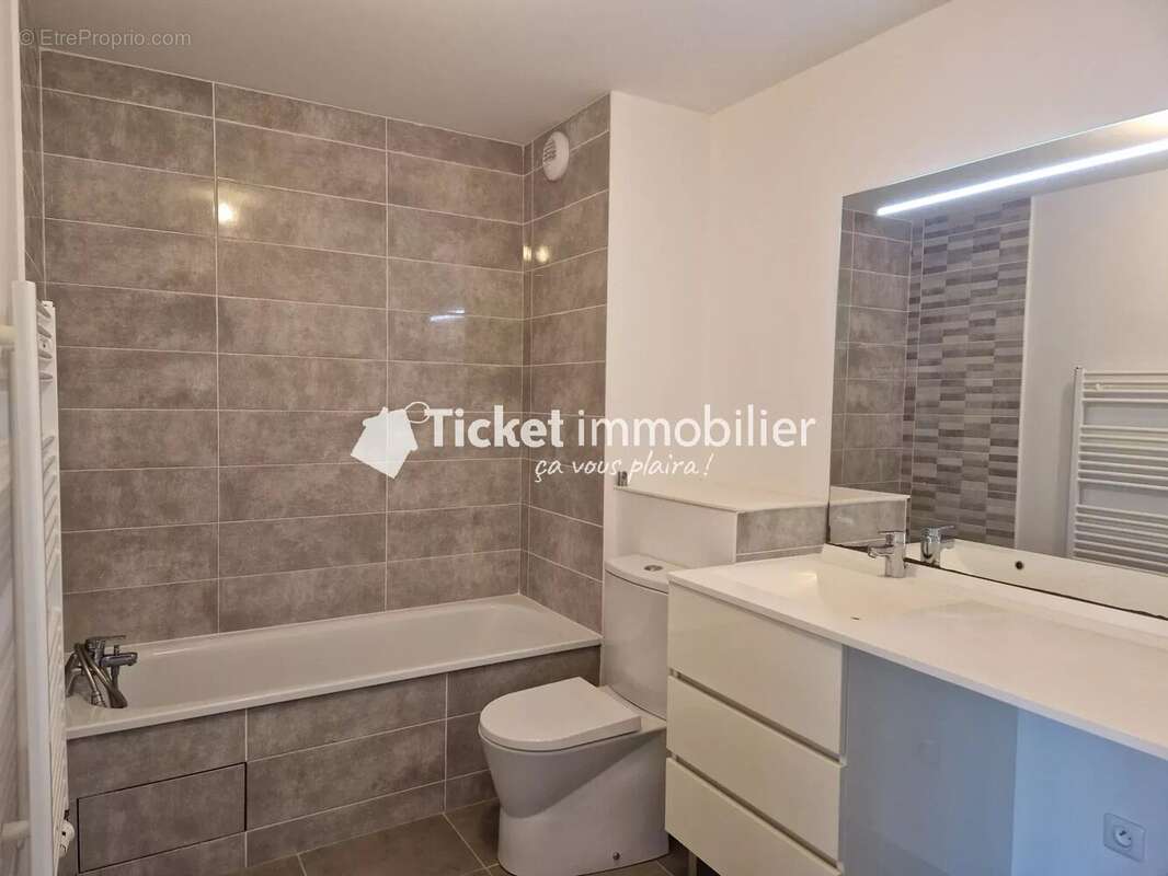 Appartement à MONDONVILLE