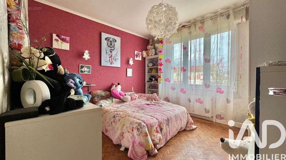 Photo 7 - Maison à ROMILLY-SUR-SEINE