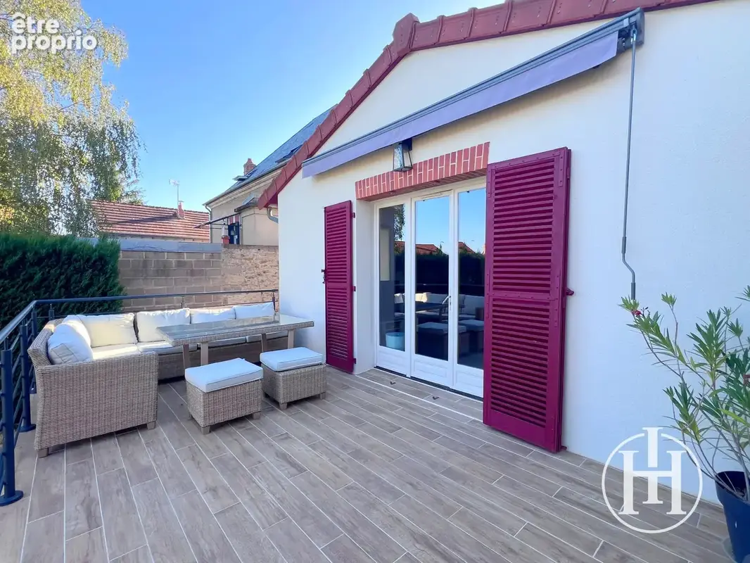 Photo Maison à Saint-Amand-Montrond au prix de 160 000€