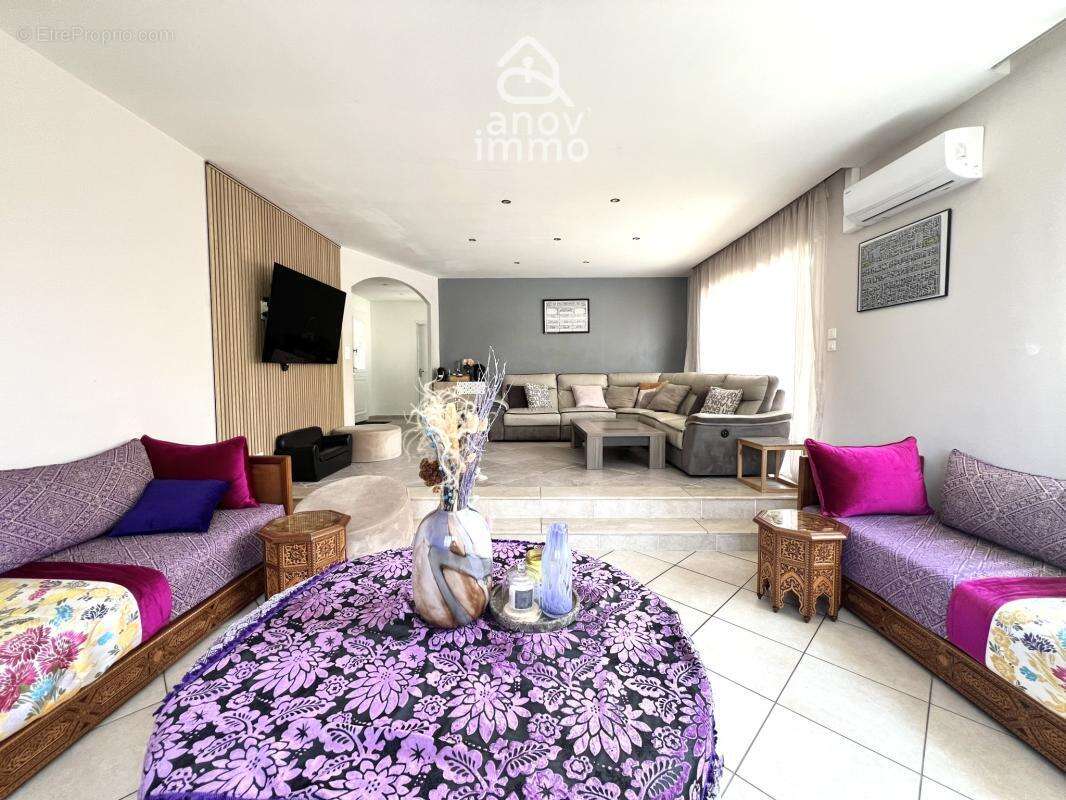 Buxerolles (86180) - maison 182 m2 - 6 chambres - terrain 86 - photo 3
