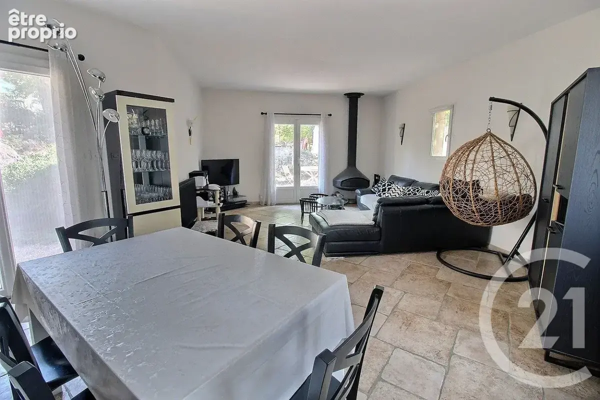 Maison 4 pièces 97 m² à vendre à Roquefort-Les-Pins (06330) - photo 6