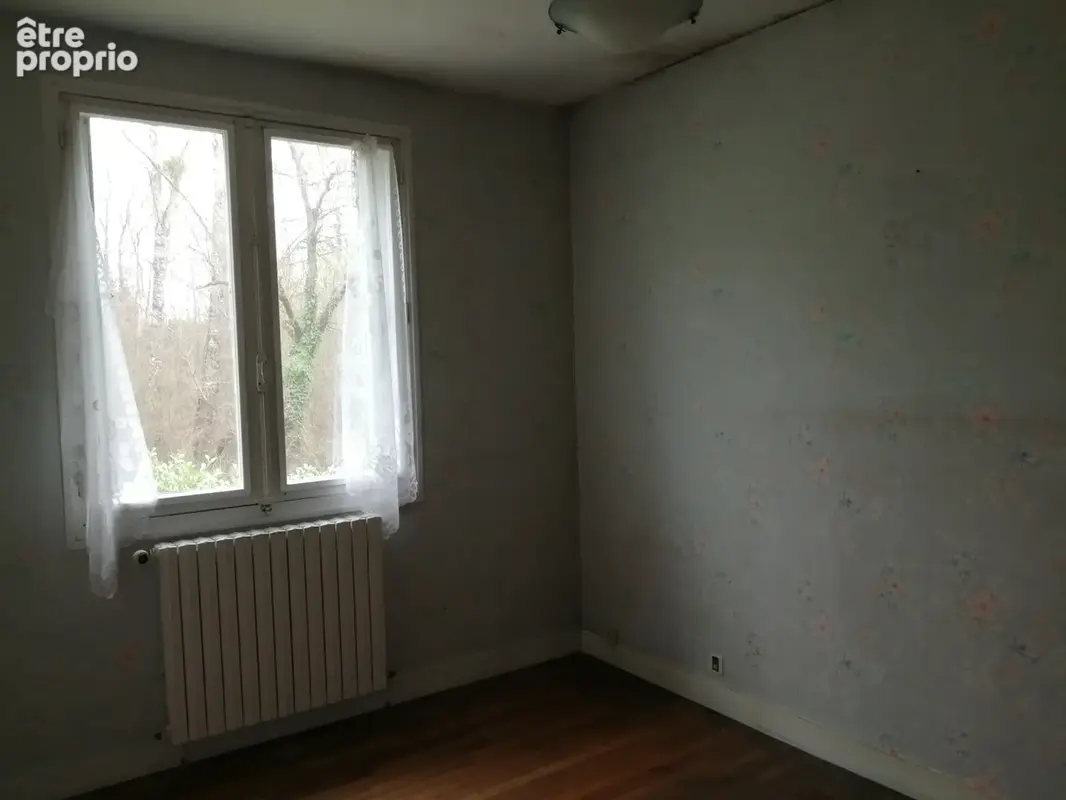 Villa de 75m2 en vente 75000 € à Saint-Séverin - photo 5