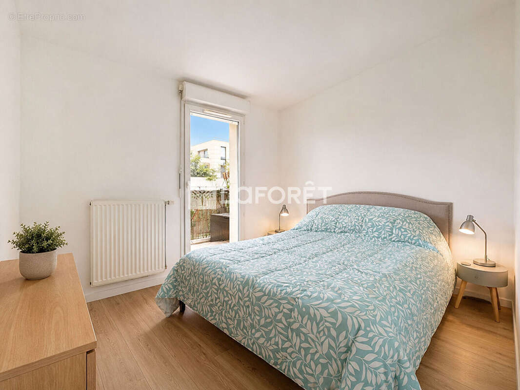 Appartement à SURESNES