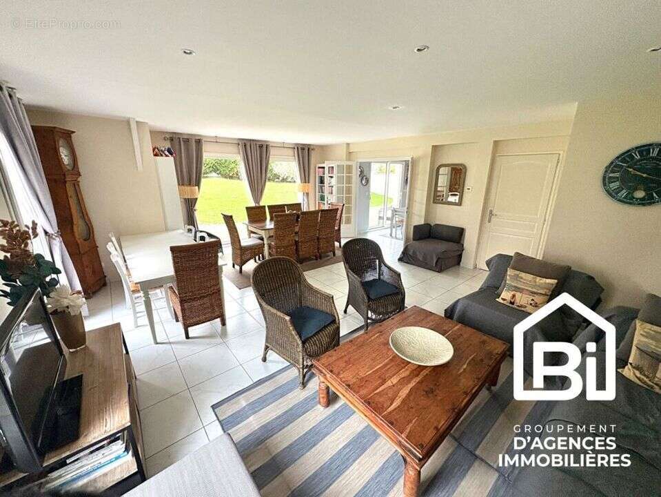 Maison à ARROMANCHES-LES-BAINS