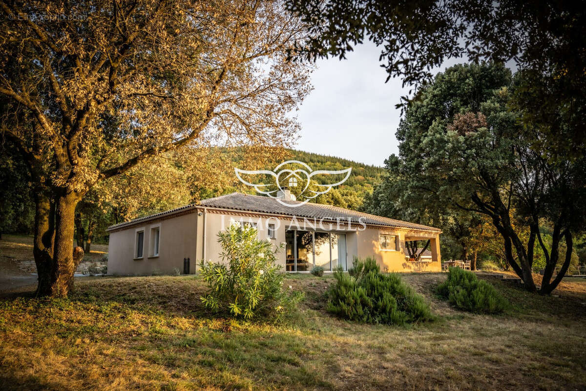 maison - Maison à SAINT-PONS-DE-THOMIERES