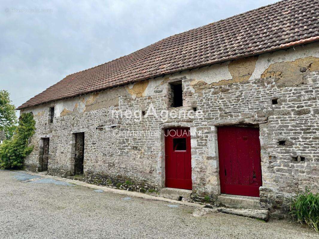 Maison à CANVILLE-LA-ROCQUE