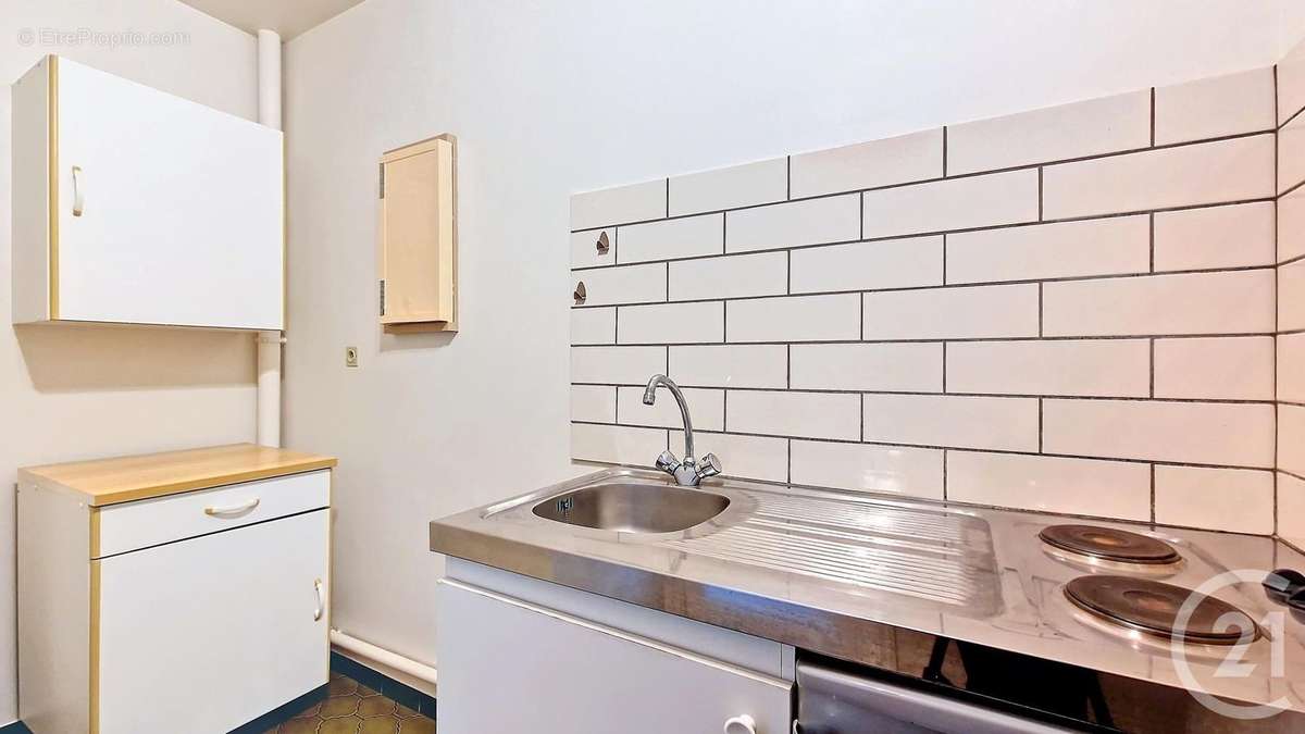 Appartement à SAINT-JULIEN-LES-VILLAS