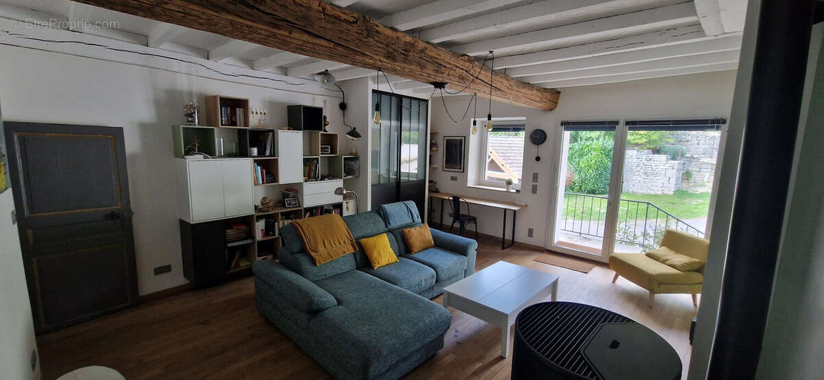 Maison à CURTIL-VERGY