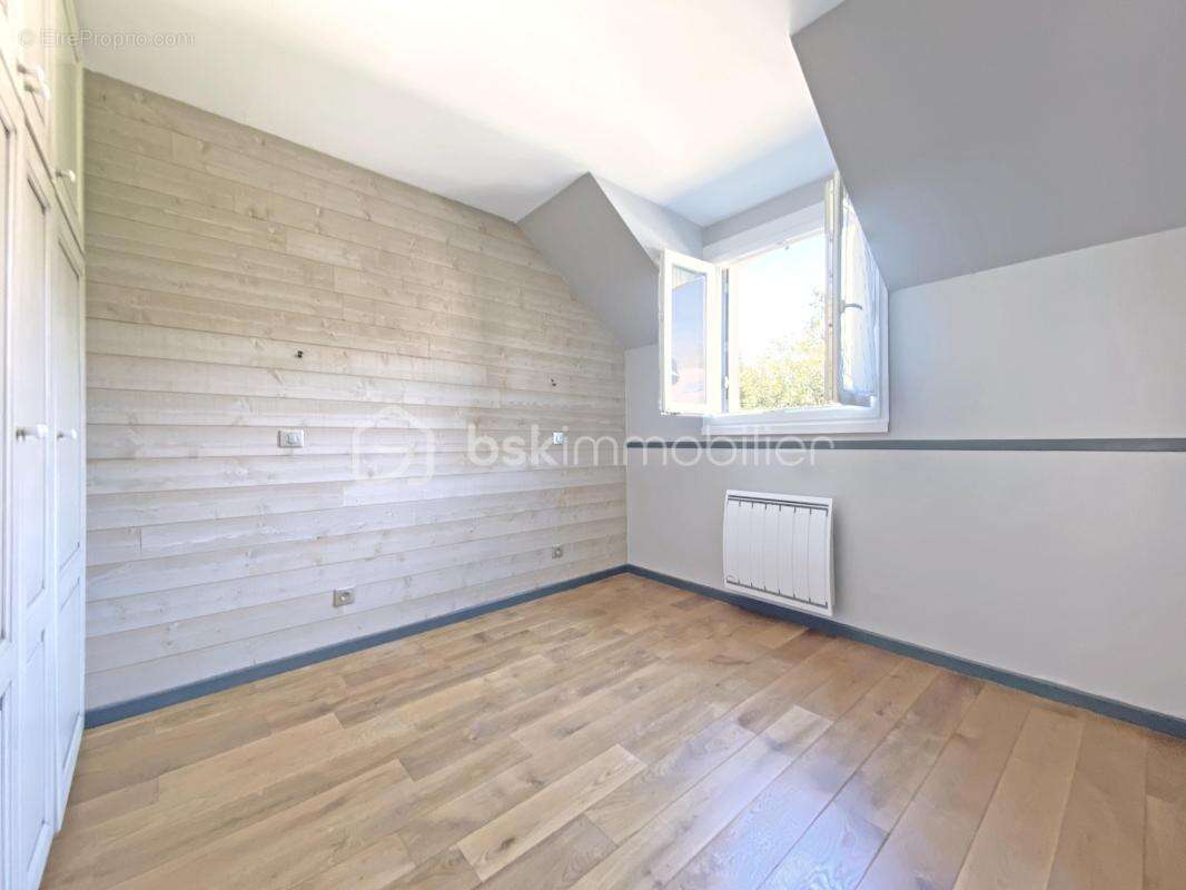 Maison à NOISY-LE-ROI