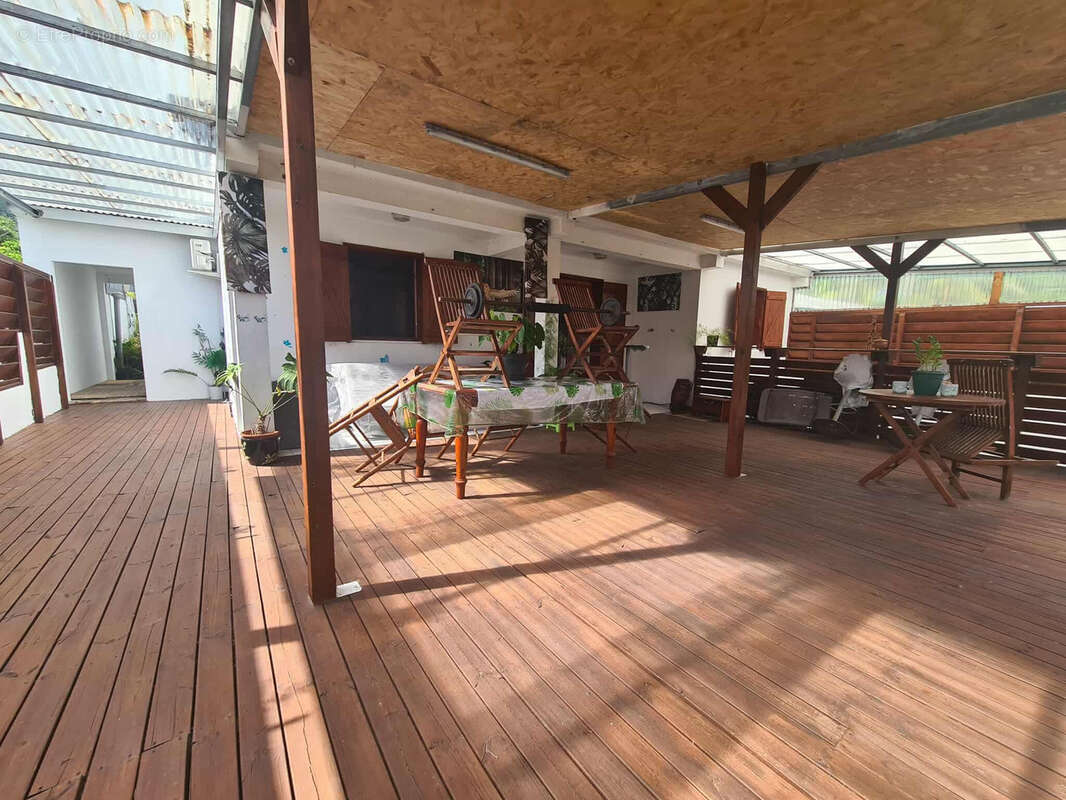 Maison à SAINT-PHILIPPE