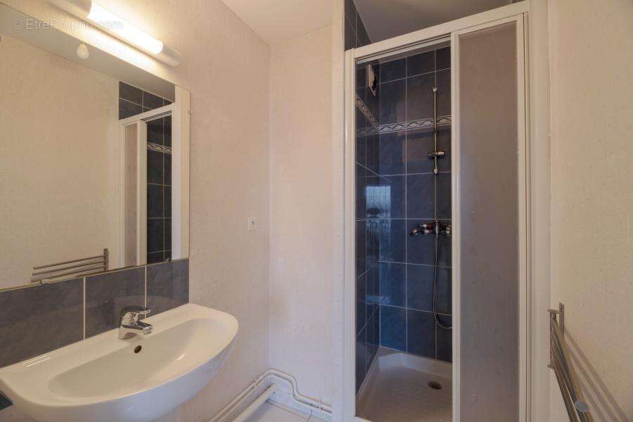 Appartement à SAINT-JACQUES-DE-LA-LANDE