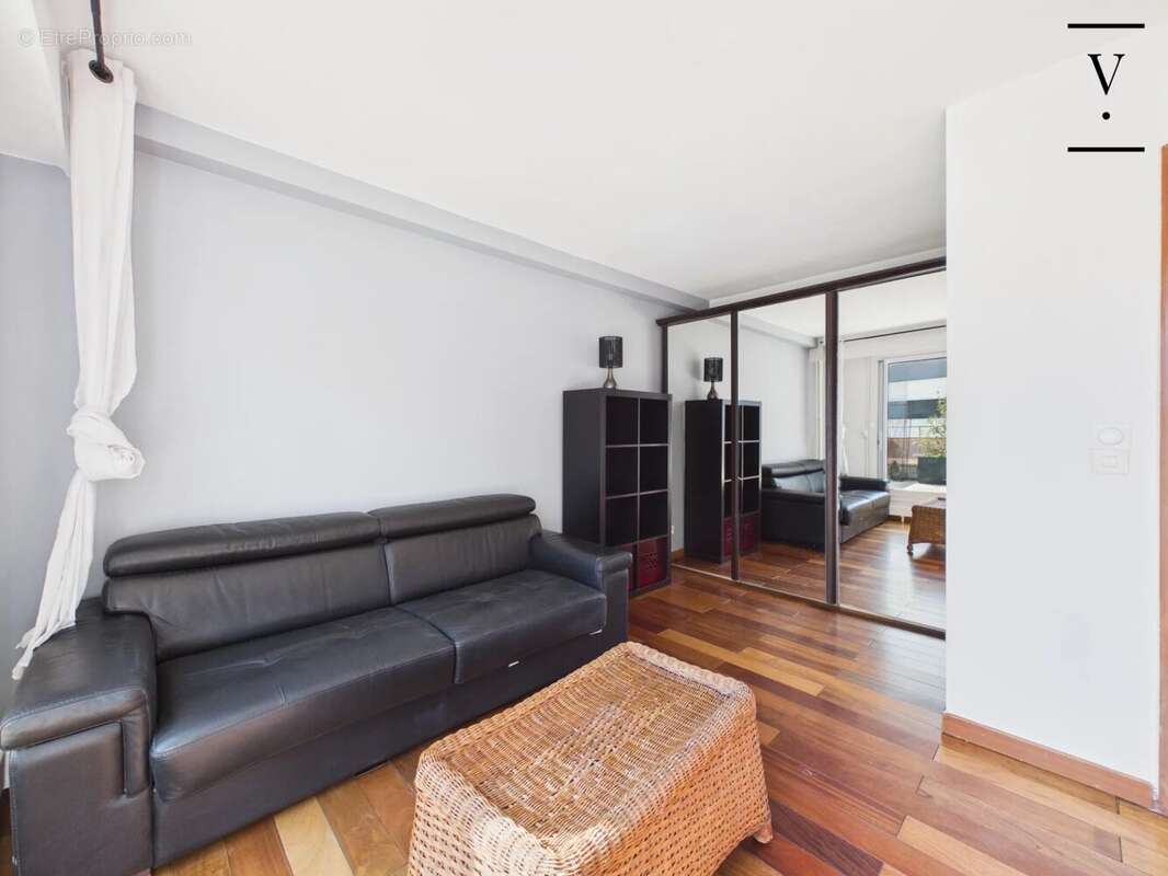 Appartement à PARIS-12E